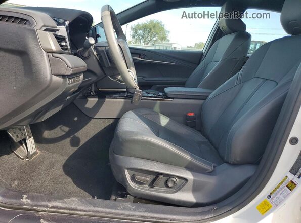 4T1DAACK2SU159529 2025 TOYOTA CAMRY White Vista interior delantera