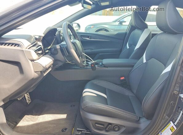 4T1DAACK2SU193471 2025 TOYOTA CAMRY Gray Front interior view