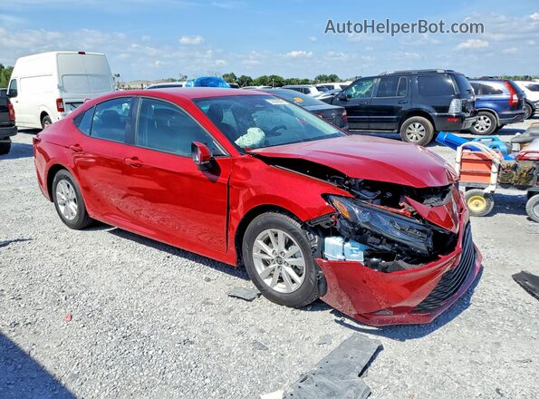 4T1DAACK2SU203948 2025 TOYOTA CAMRY Red Front right