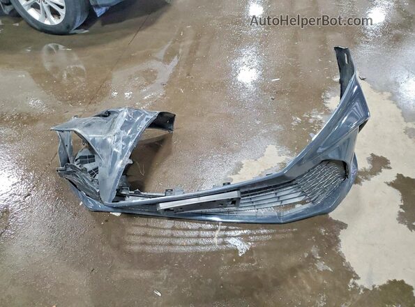 4T1DAACK2SU589223 2025 TOYOTA CAMRY Gray Widok wnętrza z tyłu