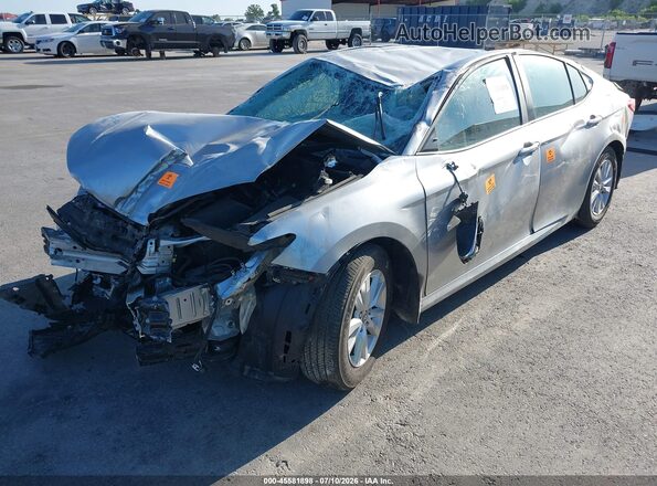 4T1DAACK2SU611303 2025 TOYOTA CAMRY Silver Передня ліва чверть