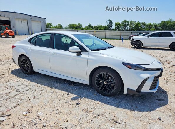 4T1DAACK2TU255470 2026 TOYOTA CAMRY White Przód prawy