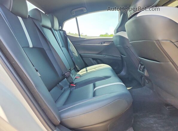 4T1DAACK2TU255470 2026 TOYOTA CAMRY White Widok tylnych siedzeń