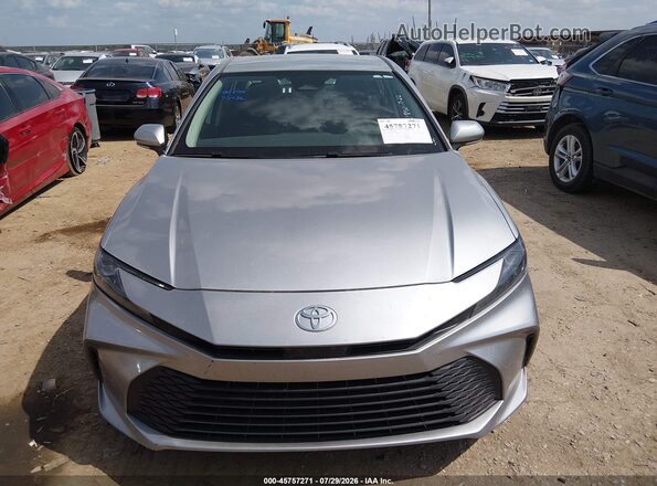 4T1DAACK3SU001801 2025 TOYOTA CAMRY Silver Widok zestawu wskaźników