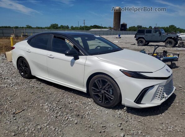 4T1DAACK3SU008571 2025 TOYOTA CAMRY White Առջևի աջ