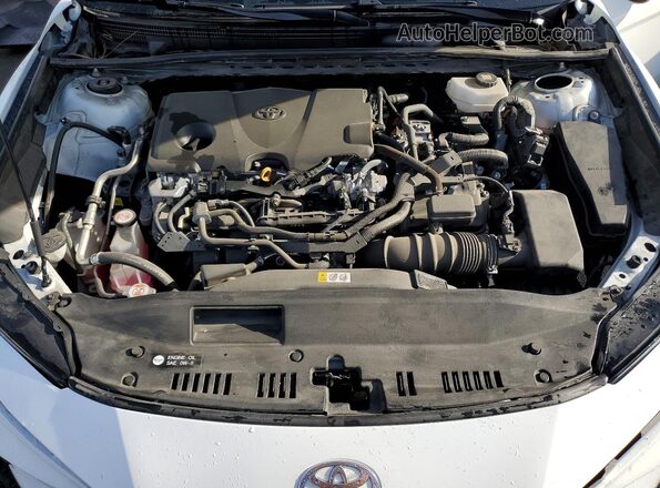 4T1DAACK3SU018629 2025 TOYOTA CAMRY White Widok wnętrza z tyłu