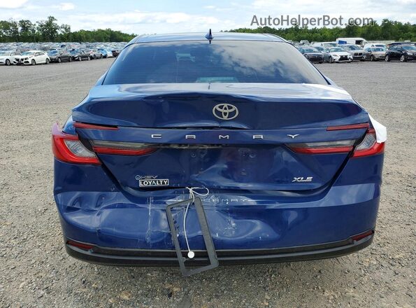 4T1DAACK3SU039044 2025 TOYOTA CAMRY Blue Հետևի տեսք