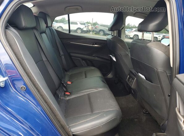 4T1DAACK3SU039044 2025 TOYOTA CAMRY Blue Հետևի նստատեղերի տեսք