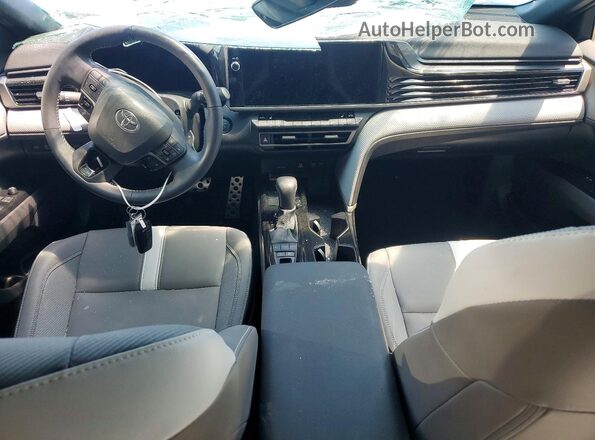 4T1DAACK3SU082752 2025 TOYOTA CAMRY Blue Вид панелі приладів
