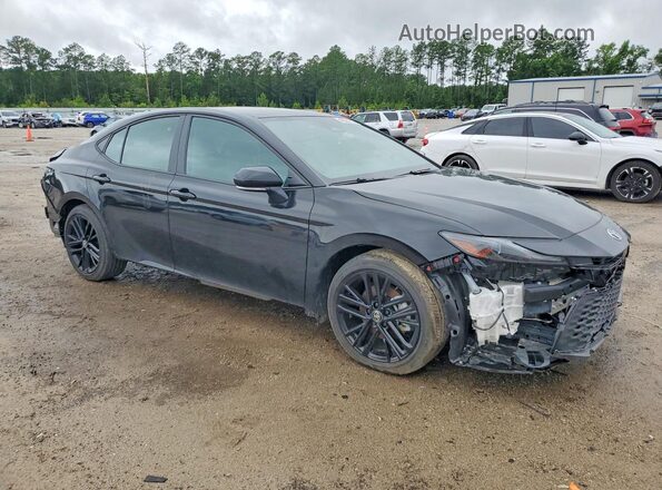 4T1DAACK3SU135790 2025 TOYOTA CAMRY Черный Передняя правая четверть