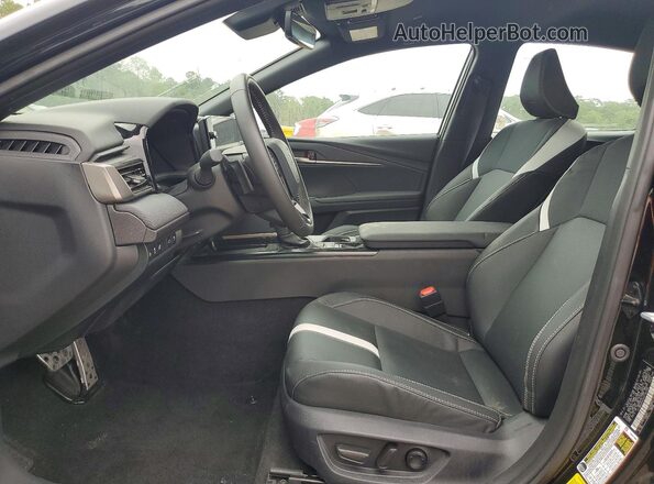 4T1DAACK3SU135790 2025 TOYOTA CAMRY Черный Вид салона спереди