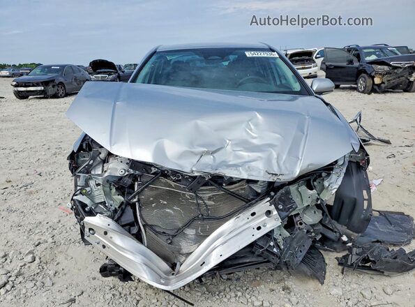 4T1DAACK3SU192846 2025 TOYOTA CAMRY Серебряный Вид спереди