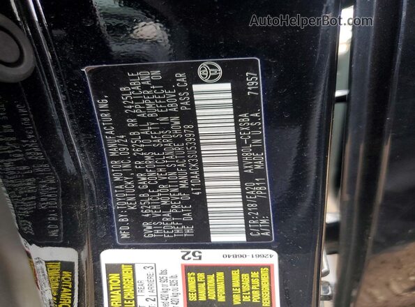 4T1DAACK3SU539978 2025 TOYOTA CAMRY Black ძრავის განყოფილების ხედი