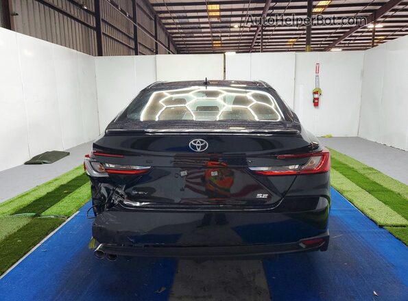 4T1DAACK3TU256305 2026 TOYOTA CAMRY Черный Вид сзади