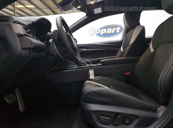 4T1DAACK3TU256305 2026 TOYOTA CAMRY Черный Вид салона спереди