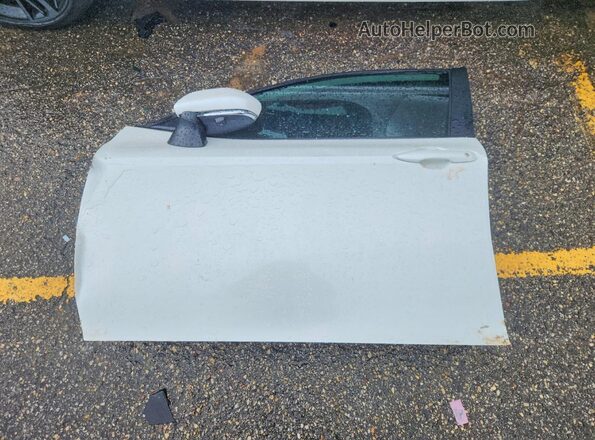 4T1DAACK3TU275114 2026 TOYOTA CAMRY White Engine compartment view