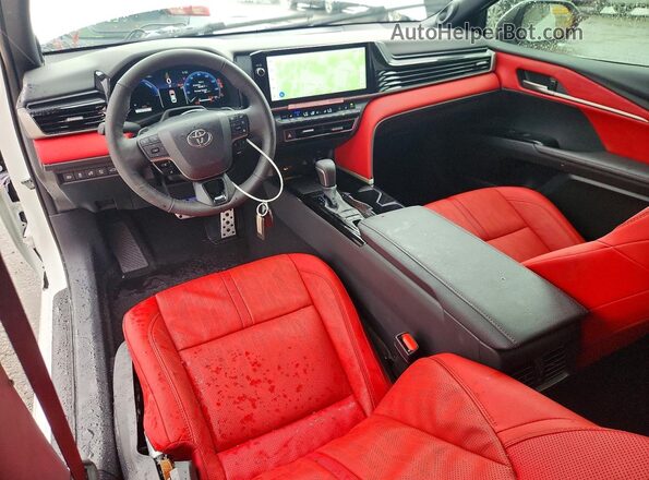 4T1DAACK3TU275114 2026 TOYOTA CAMRY White Dashboard view