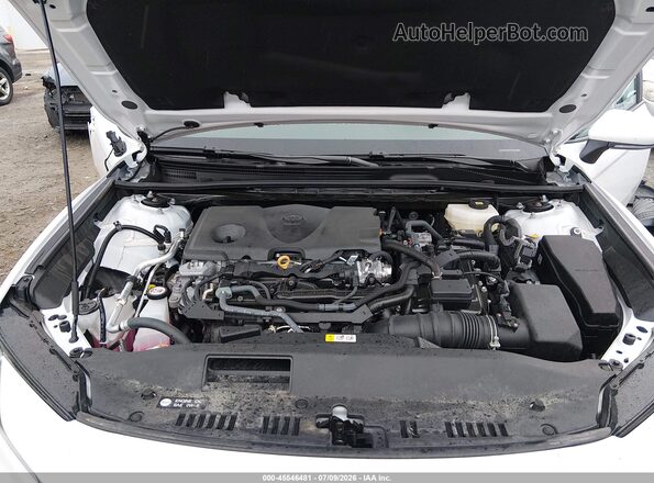 4T1DAACK3TU657305 2026 TOYOTA CAMRY Белый Вид сзади
