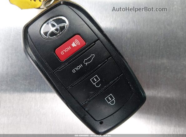 4T1DAACK3TU667672 2026 TOYOTA CAMRY Серый Вид панели приборов
