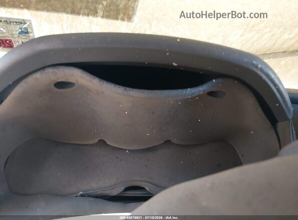4T1DAACK3TU696833 2026 TOYOTA CAMRY Белый Вид задних сидений