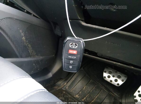 4T1DAACK4SU015092 2025 TOYOTA CAMRY Black Առջևի վահանակի տեսք