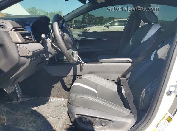 4T1DAACK4SU020275 2025 TOYOTA CAMRY Белый Вид салона спереди
