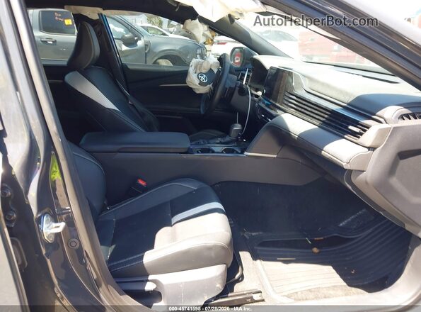 4T1DAACK4SU041501 2025 TOYOTA CAMRY Black Սալոնի դիմացի տեսք