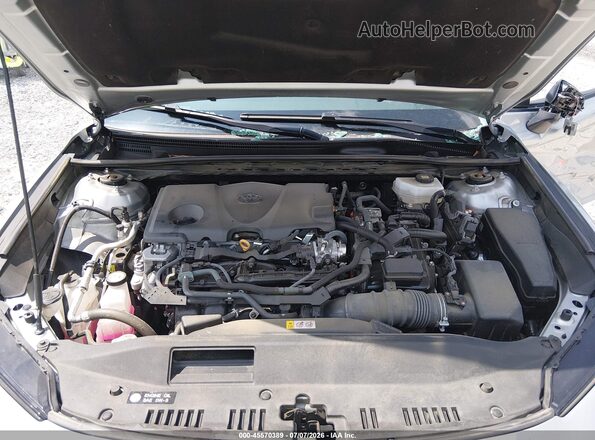 4T1DAACK4SU044706 2025 TOYOTA CAMRY Silver Հետևի տեսք