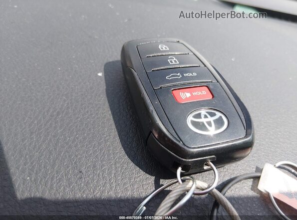 4T1DAACK4SU044706 2025 TOYOTA CAMRY Silver Առջևի վահանակի տեսք