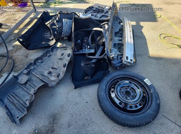 4T1DAACK4SU059612 2025 TOYOTA CAMRY Black Engine compartment view