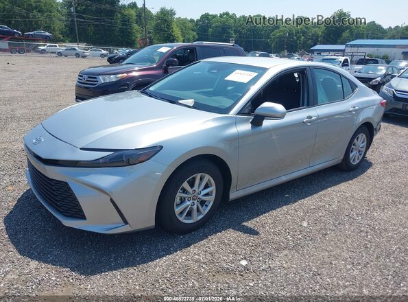 4T1DAACK4SU106556 2025 TOYOTA CAMRY Серебряный Передняя левая четверть