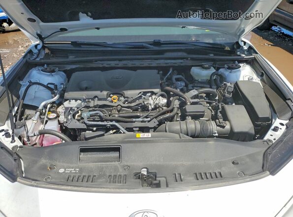 4T1DAACK4SU191124 2025 TOYOTA CAMRY White Սալոնի հետևի տեսք
