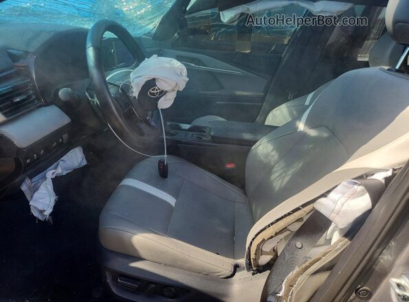 4T1DAACK4SU516791 2025 TOYOTA CAMRY Gray Widok wnętrza z przodu