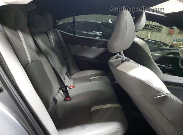 4T1DAACK4SU516791 2025 TOYOTA CAMRY Gray Widok tylnych siedzeń