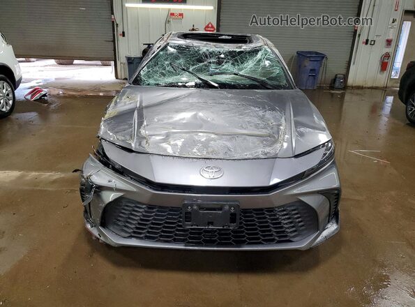 4T1DAACK4SU516791 2025 TOYOTA CAMRY Gray Widok z przodu
