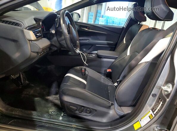 4T1DAACK4SU519156 2025 TOYOTA CAMRY Gray Սալոնի դիմացի տեսք