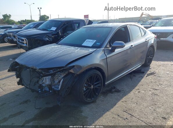 4T1DAACK4SU520744 2025 TOYOTA CAMRY Gray Առջևի ձախ երեք քառորդ տեսարան