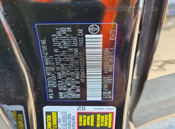 4T1DAACK4SU525717 2025 TOYOTA CAMRY Black Vista del compartimento del motor