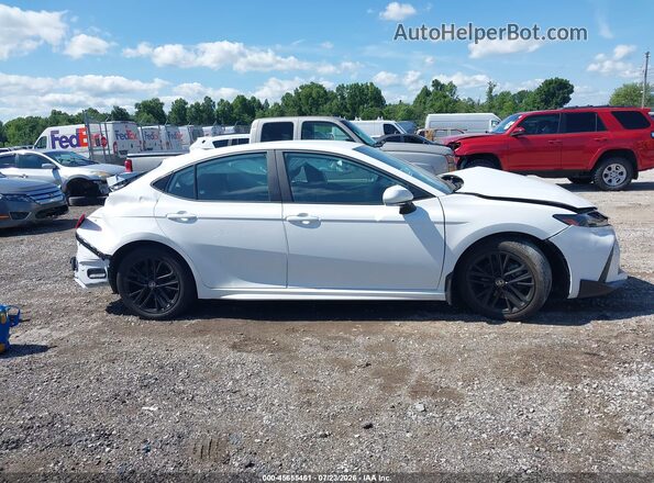 4T1DAACK4SU541464 2025 TOYOTA CAMRY White Rear interior view