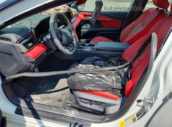 4T1DAACK4TU212488 2026 TOYOTA CAMRY White Вид салону спереду