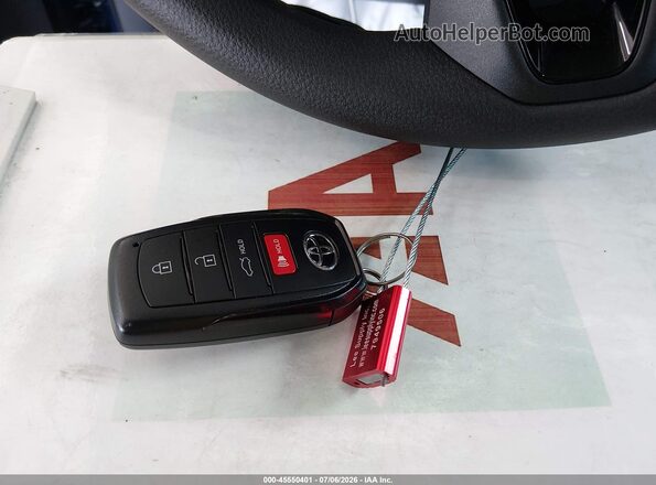 4T1DAACK4TU230831 2026 TOYOTA CAMRY Синий Вид панели приборов
