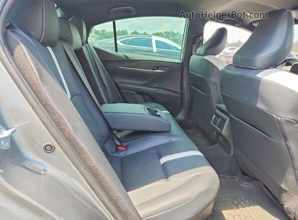 4T1DAACK4TU280211 2026 TOYOTA CAMRY Gray Widok tylnych siedzeń