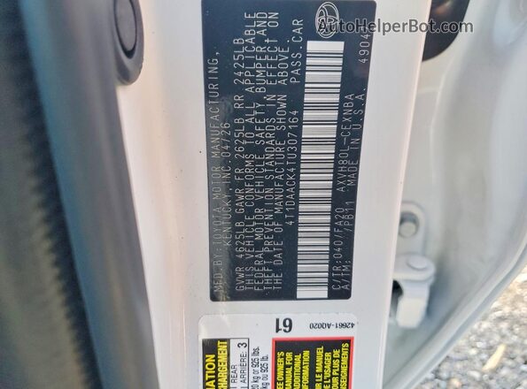 4T1DAACK4TU307164 2026 TOYOTA CAMRY White Vista del compartimento del motor