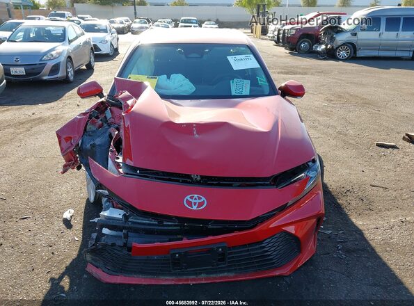 4T1DAACK4TU311988 2026 TOYOTA CAMRY Red ხელსაწყოთა პანელის ხედი