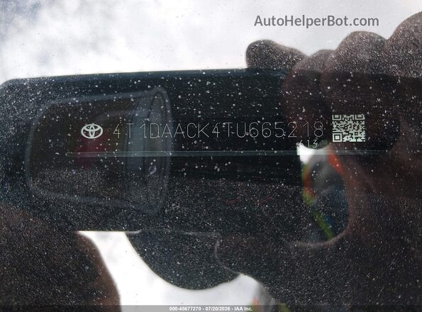4T1DAACK4TU665218 2026 TOYOTA CAMRY Blue Widok komory silnika