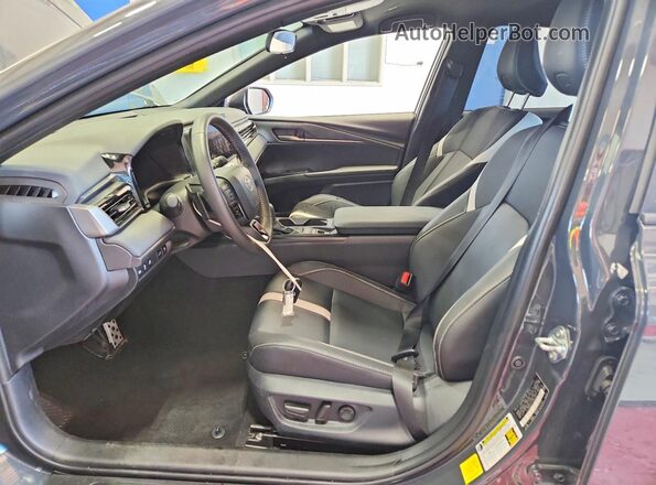4T1DAACK4TU706429 2026 TOYOTA CAMRY Black Front interior view