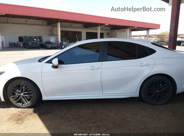 4T1DAACK4TU726308 2026 TOYOTA CAMRY White Սալոնի 360 աստիճան տեսք