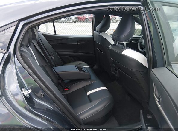 4T1DAACK4TU740905 2026 TOYOTA CAMRY Gray Widok naklejki z numerem VIN
