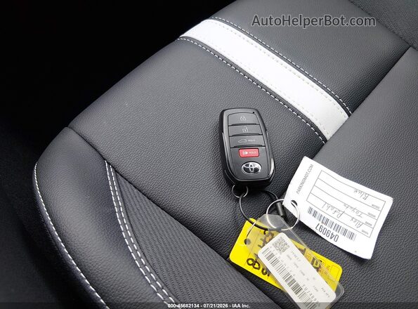 4T1DAACK4TU740905 2026 TOYOTA CAMRY Gray Widok deski rozdzielczej