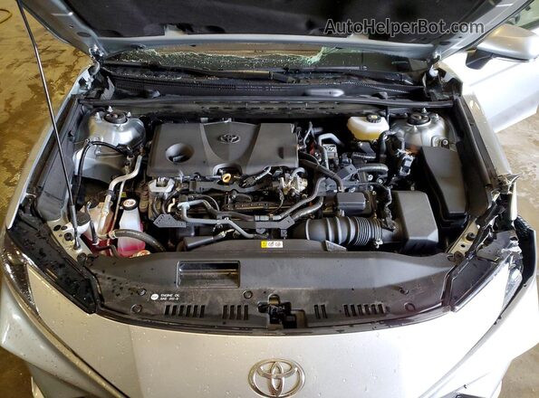 4T1DAACK5SU055245 2025 TOYOTA CAMRY Silver Вид задньої частини салону